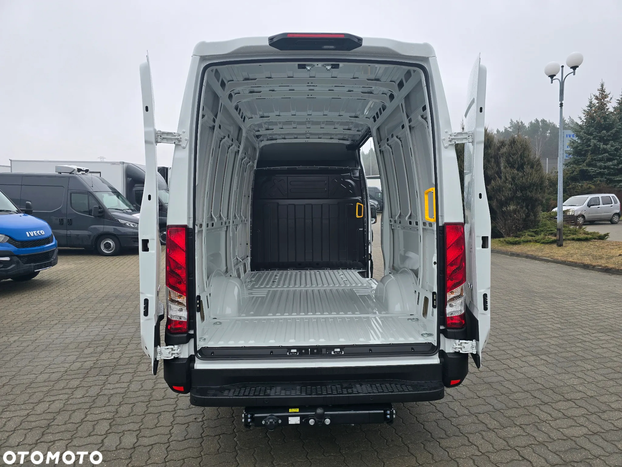 Iveco OKAZJA CENOWA 12m3 !!! - 8