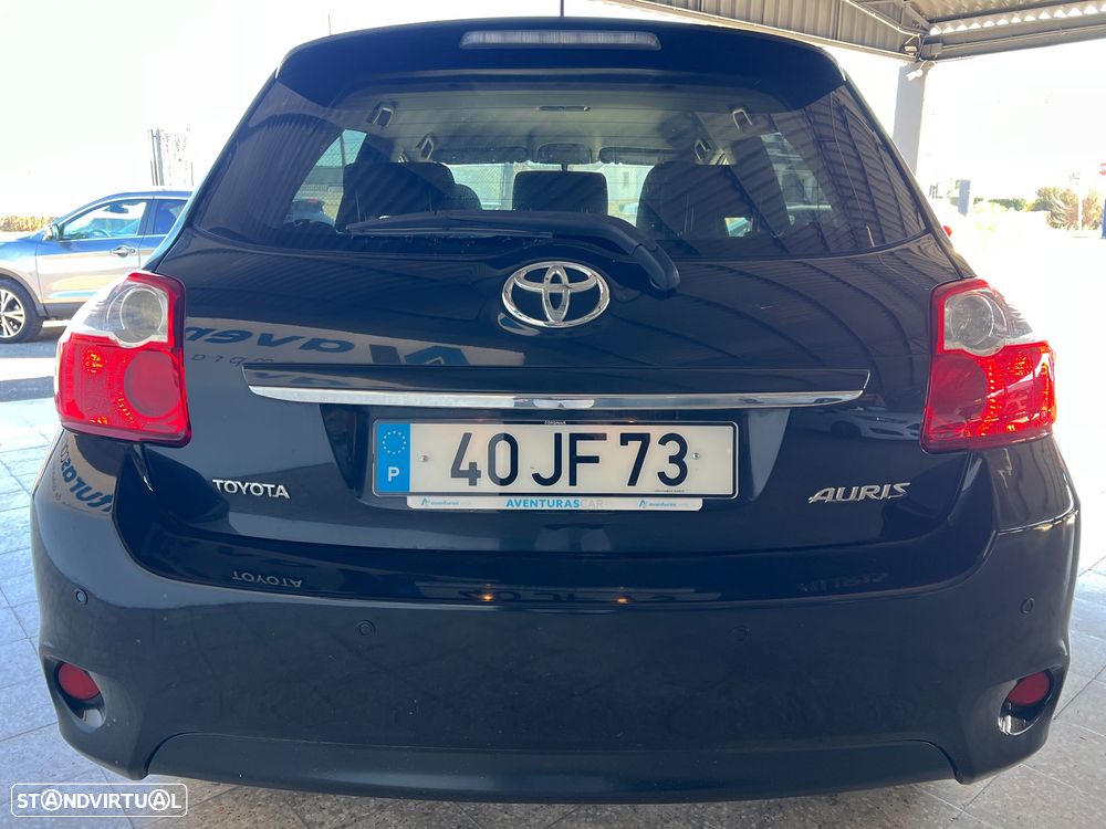 Toyota Auris 1.4 D-4D Exclusive+P.Sport - 16