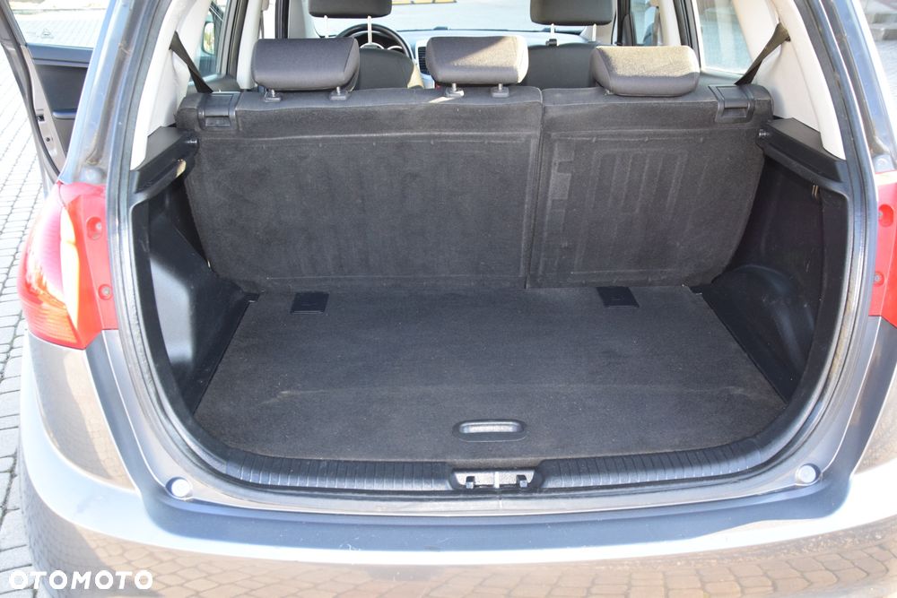 Kia Venga 1.6 CVVT Edition 7 - 18