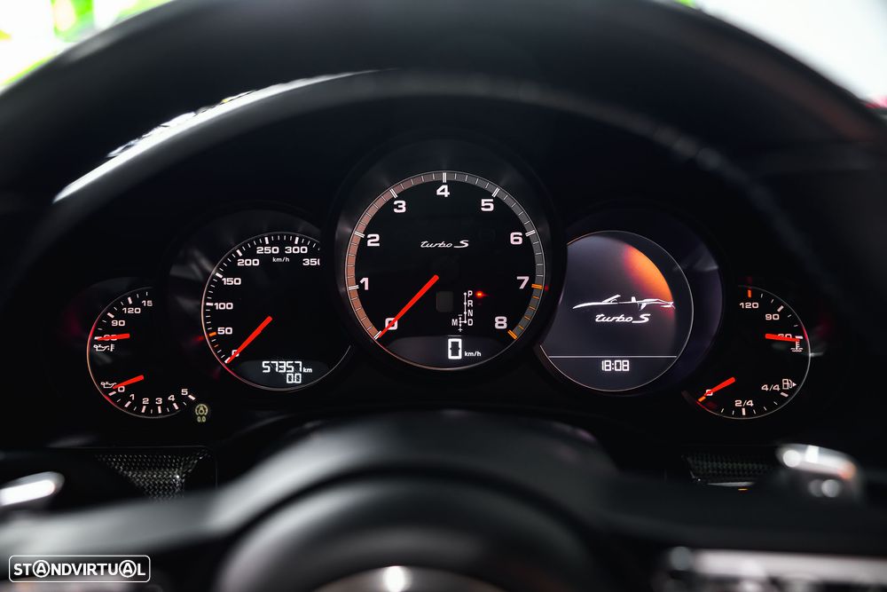 Porsche 911 (991) Turbo S Cabriolet - 26