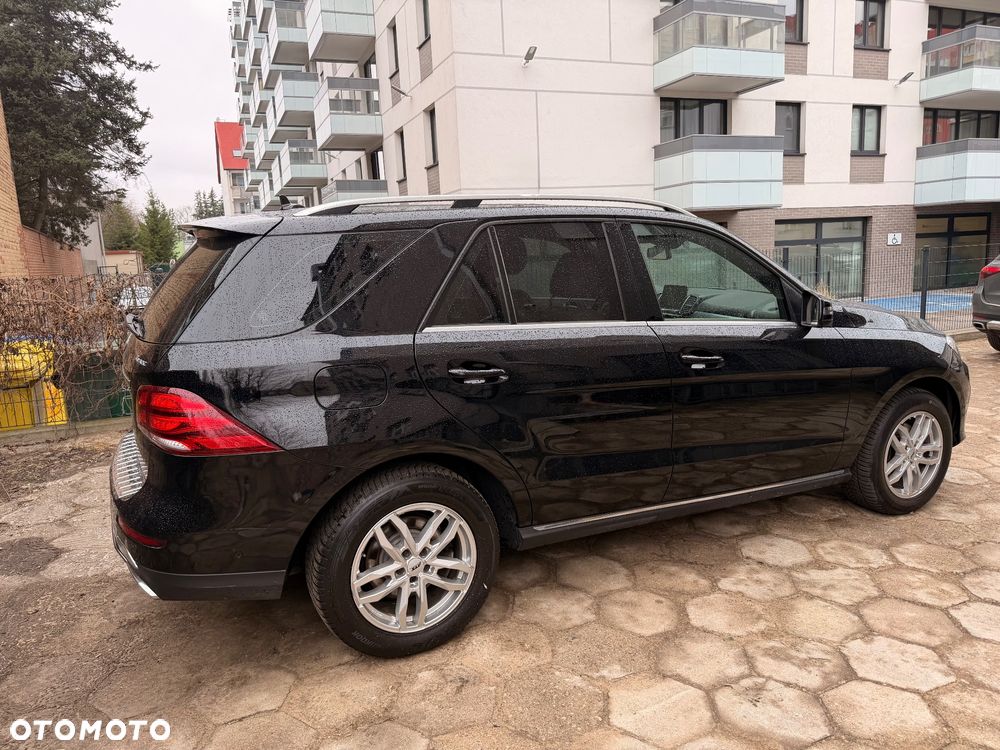Mercedes-Benz GLE 250 d 4-Matic - 4