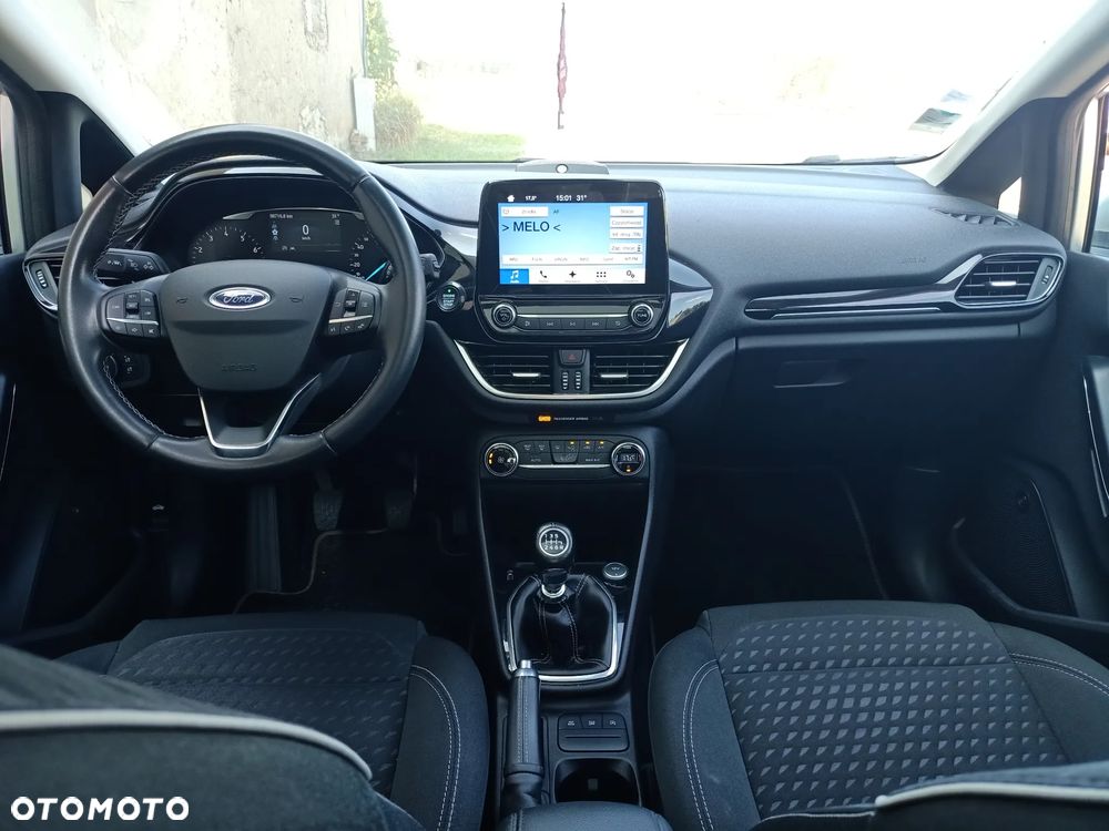 Ford Fiesta 1.0 EcoBoost S&S TITANIUM - 8