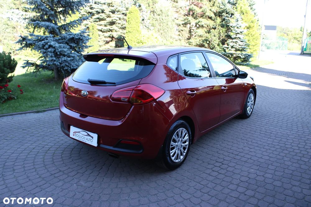 Kia Ceed 1.6 GDI M - 8