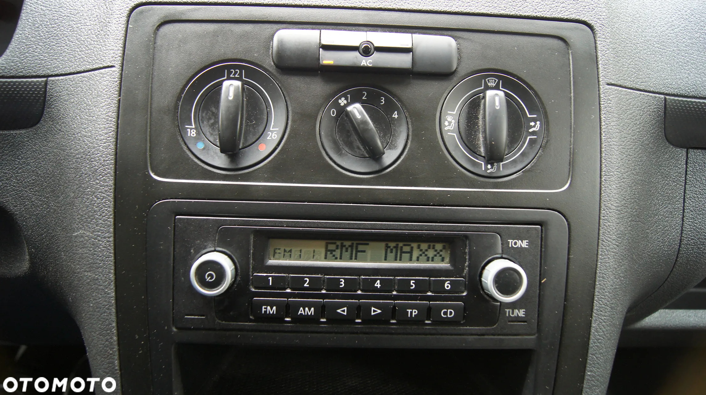 Volkswagen CADDY - 24