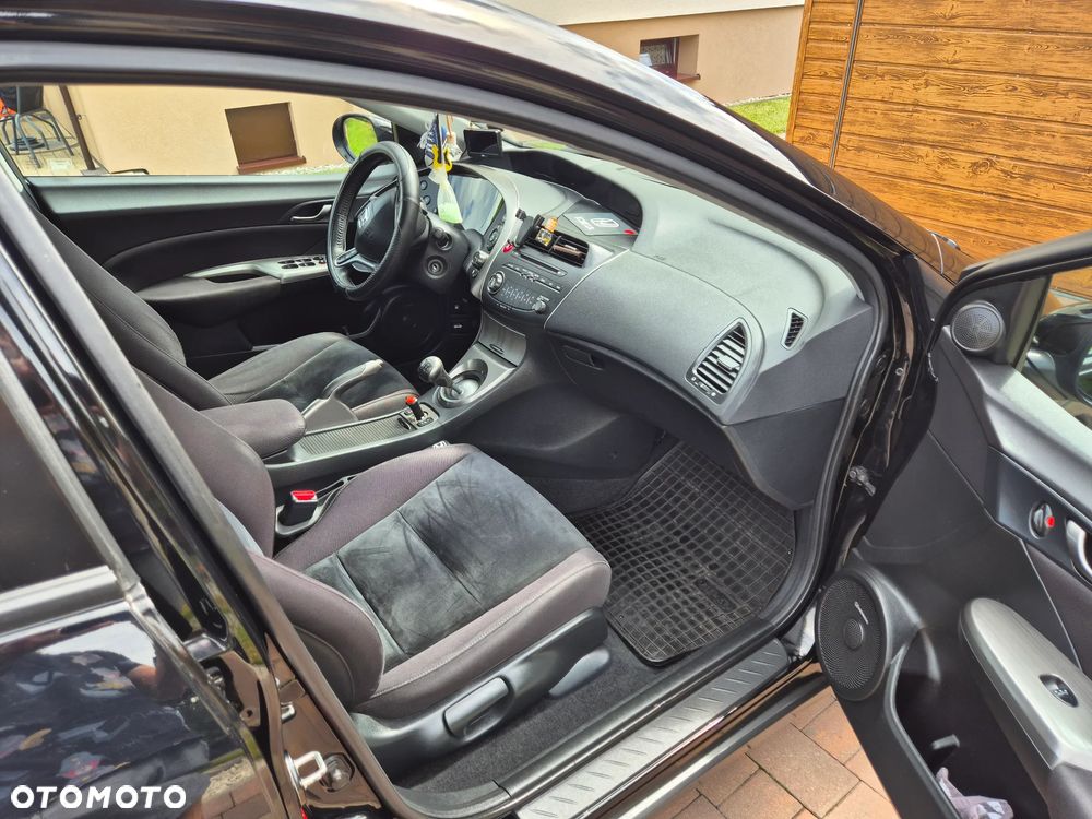 Honda Civic 1.8 Sport - 14