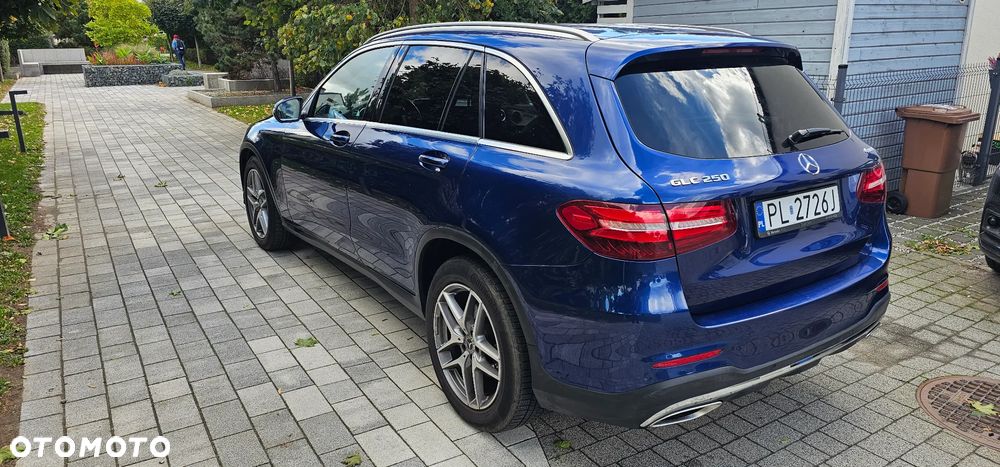 Mercedes-Benz Glc 2016 photo 4