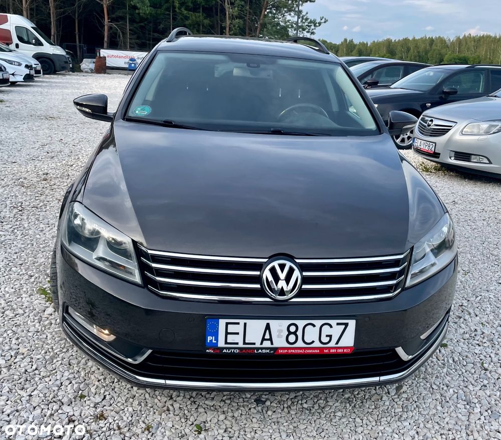 Volkswagen Passat Variant 2.0 Blue TDI DSG SCR Comfortline - 29