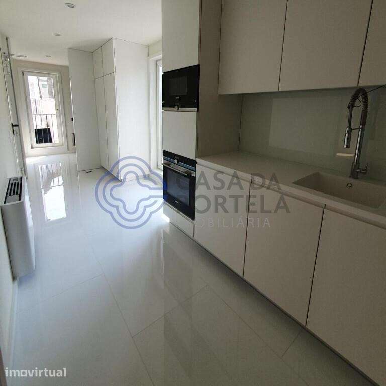 Apartamento T4 Duplex - Grande imagem: 2/21