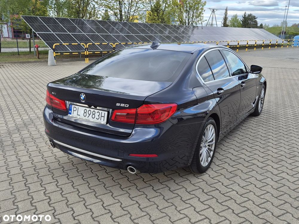 BMW Seria 5 520d xDrive Luxury Line sport - 18