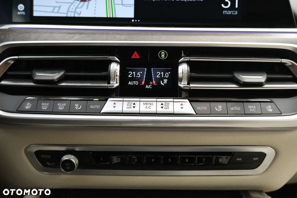 BMW X6 xDrive30d mHEV - 19