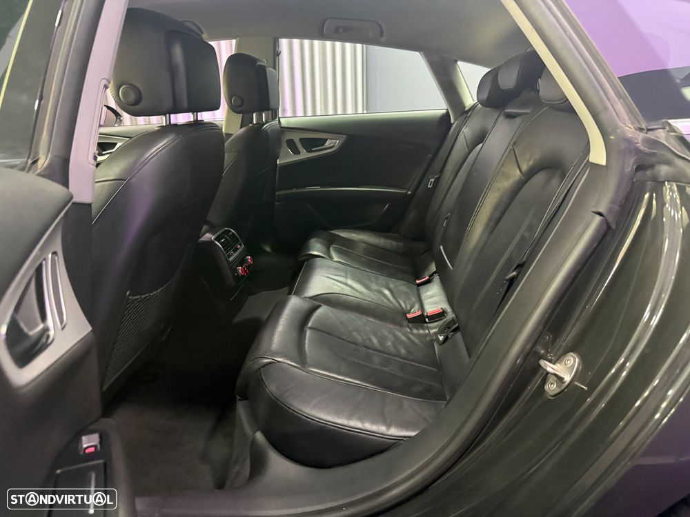 Audi A7 Sportback 3.0 TDI V6 S-line S tronic - 14