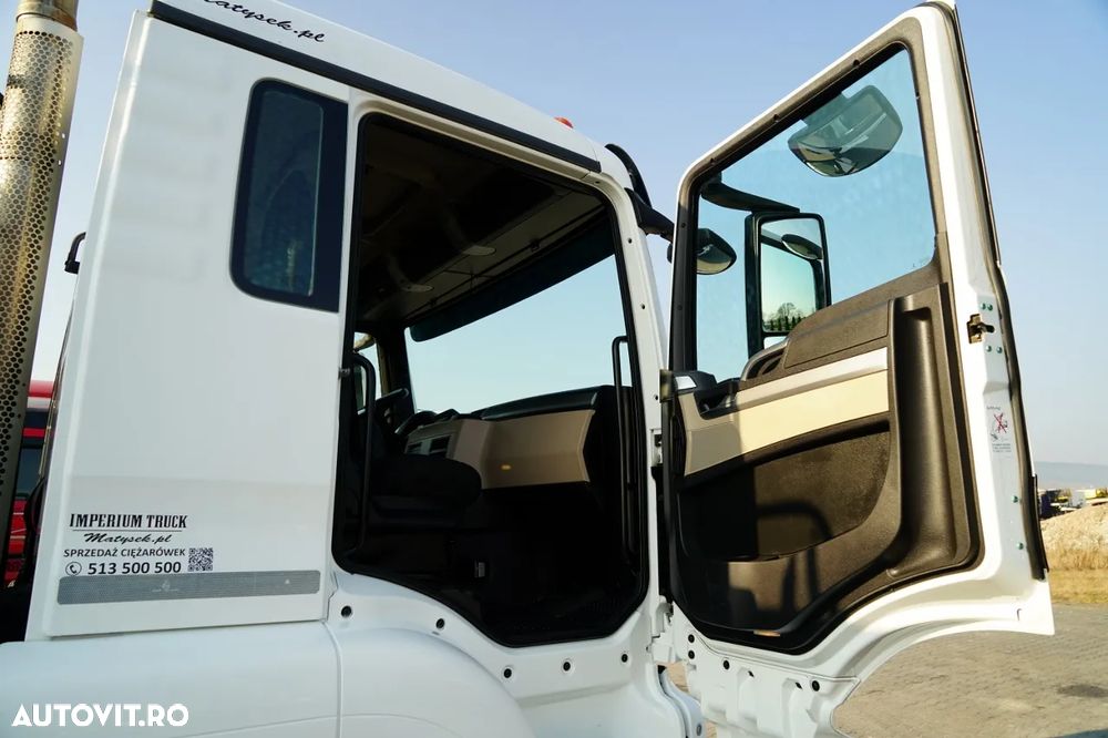 MAN TGS 26.420 / 6x4 / BASCULĂ CU 2 LATE / HIDRODECKER / BORDMATIC + HDS HIAB 188 B-3 / ROTATOR / GRAPER / TELECOMANDĂ / EURO 6 - 36