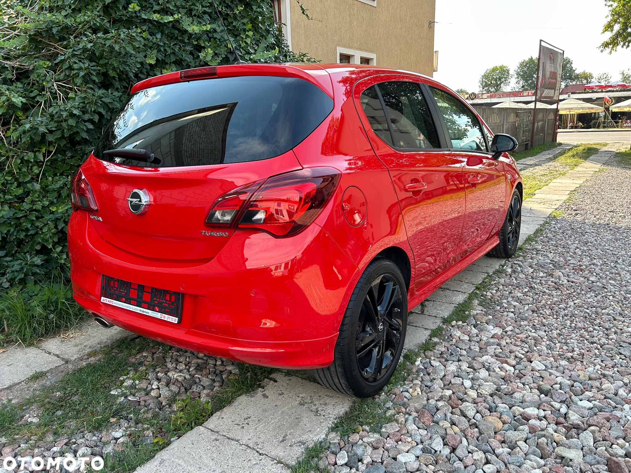 Opel Corsa 1.4 16V Edition 150 - 5