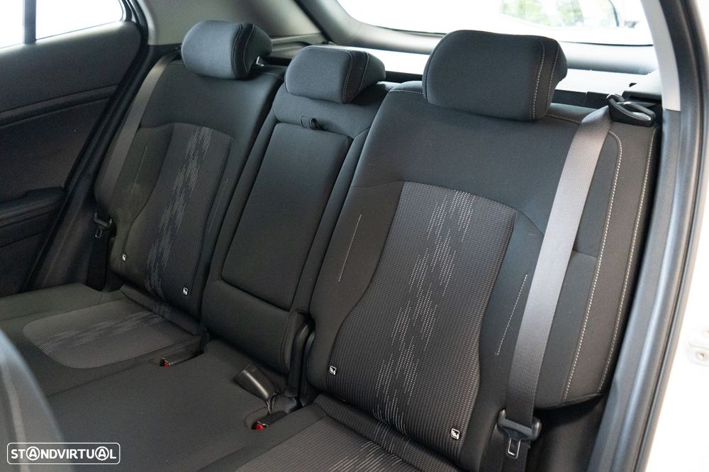 Kia Sportage 1.6 T-GDI AWD Base - 10