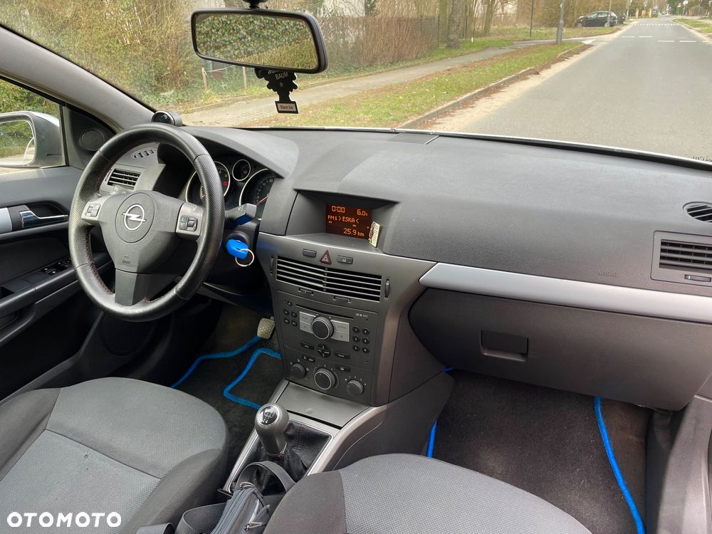 Opel Astra 1.6 Edition - 8