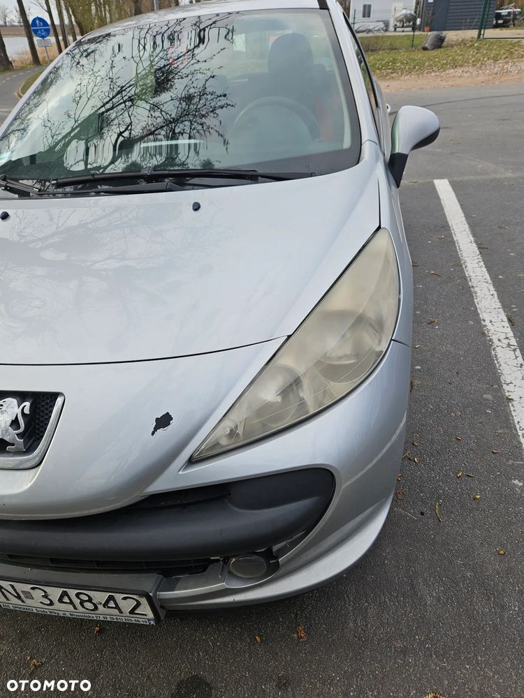 Peugeot 207 1.4 - 2