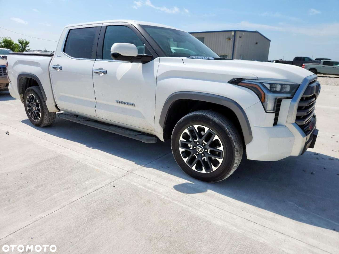 Toyota Tundra - 5
