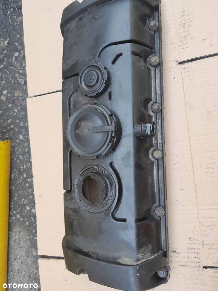 Pokrywa głowicy VW T5 2.5 TDI 070103469B - 1