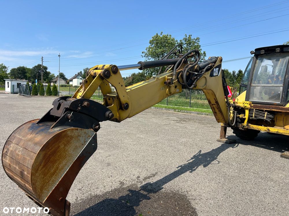 Caterpillar CAT 432E - 17