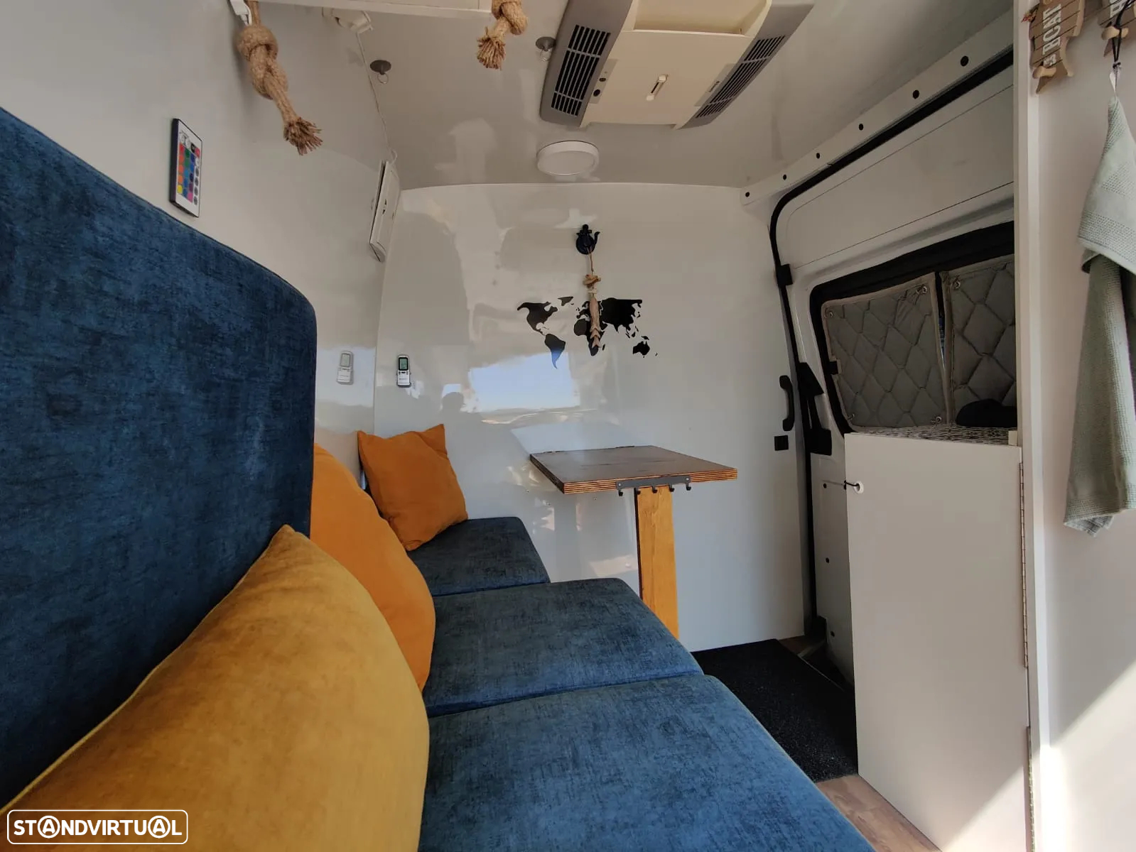 Mercedes-Benz Sprinter 210cdi Campervan - 24
