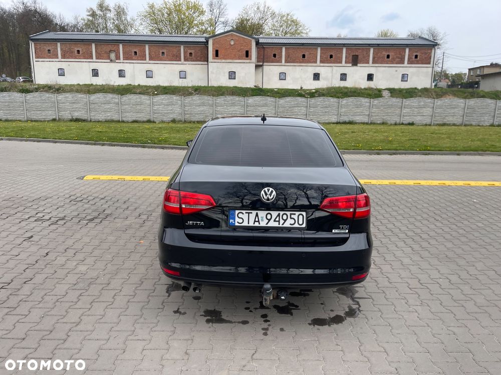 Volkswagen Jetta 2.0 TDI DPF BMT Comfortline - 17