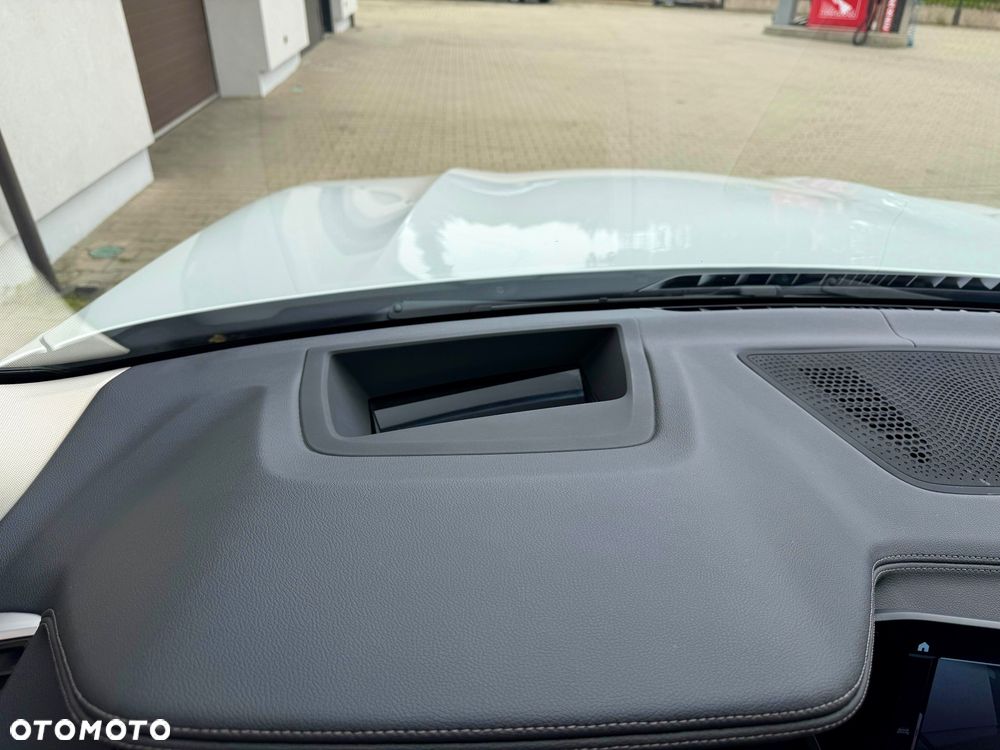 BMW X5 xDrive30d mHEV - 26