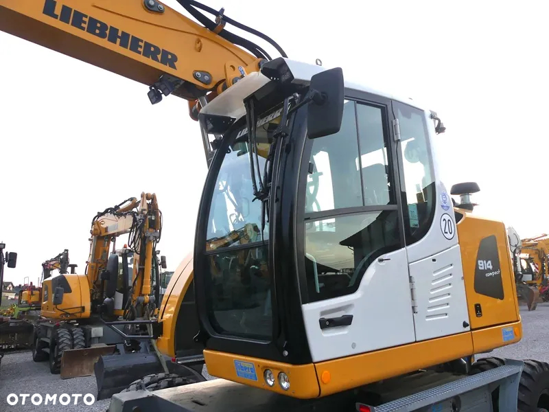Liebherr A914 Compact / z Niemiec / 7740mtg / - 31