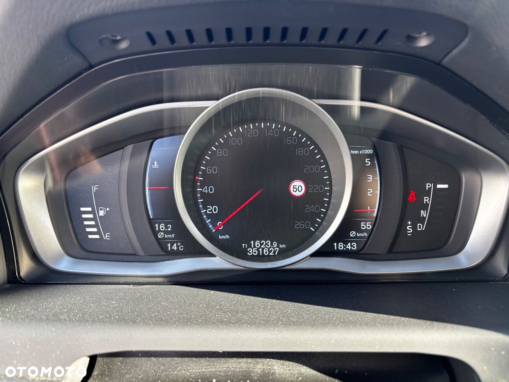 Volvo V70 - 16