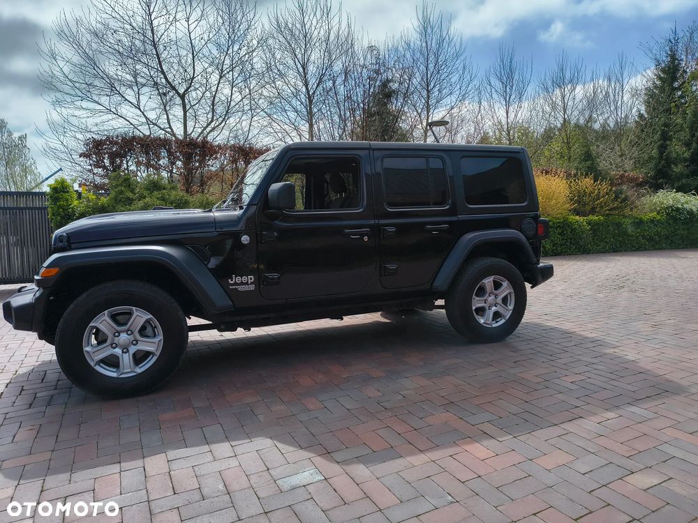 Jeep Wrangler - 17
