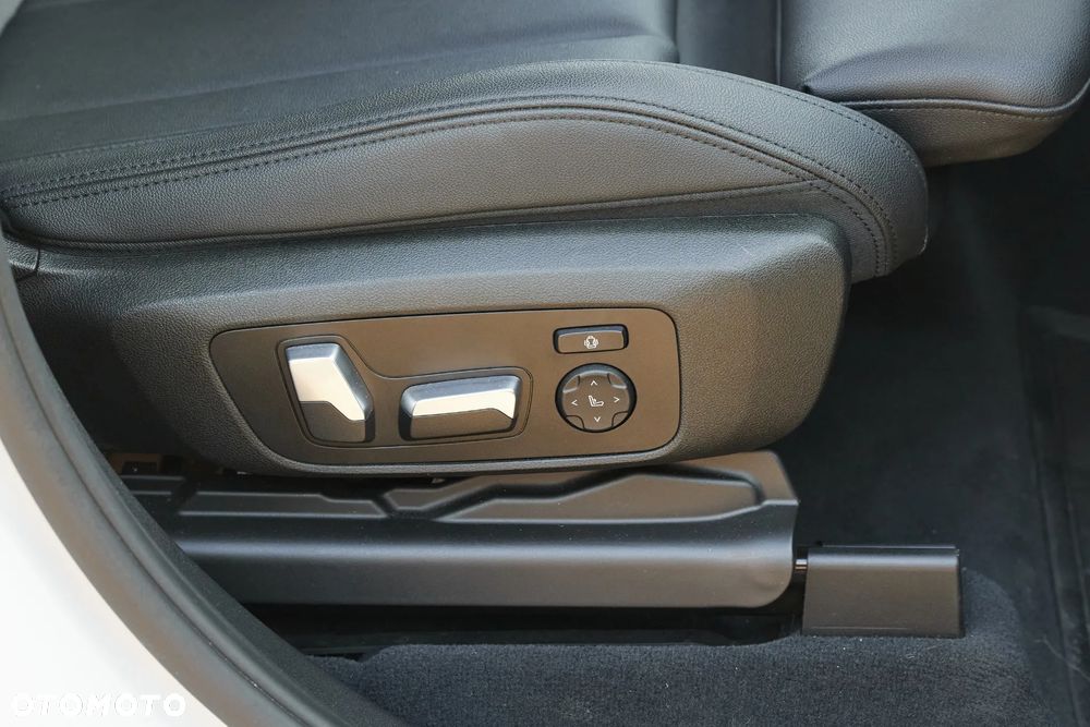 BMW X3 xDrive30i xLine - 8