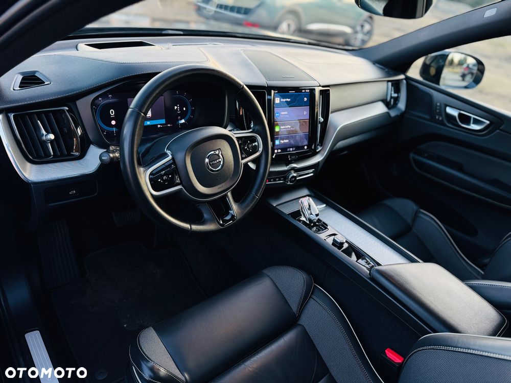 Volvo XC 60 B4 D AWD Geartronic RDesign - 11