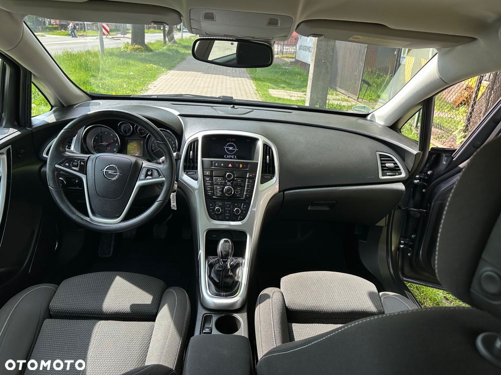 Opel Astra 1.4 Turbo Innovation - 12