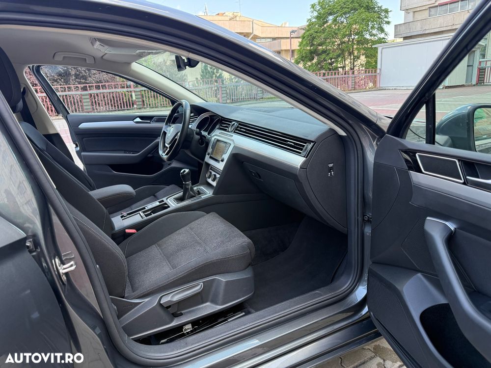 Volkswagen Passat - 7
