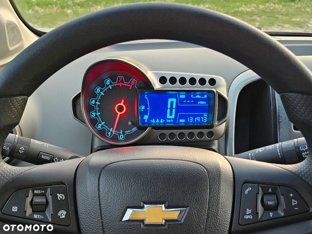 Chevrolet Aveo 1.4 16V LT EU5 - 7