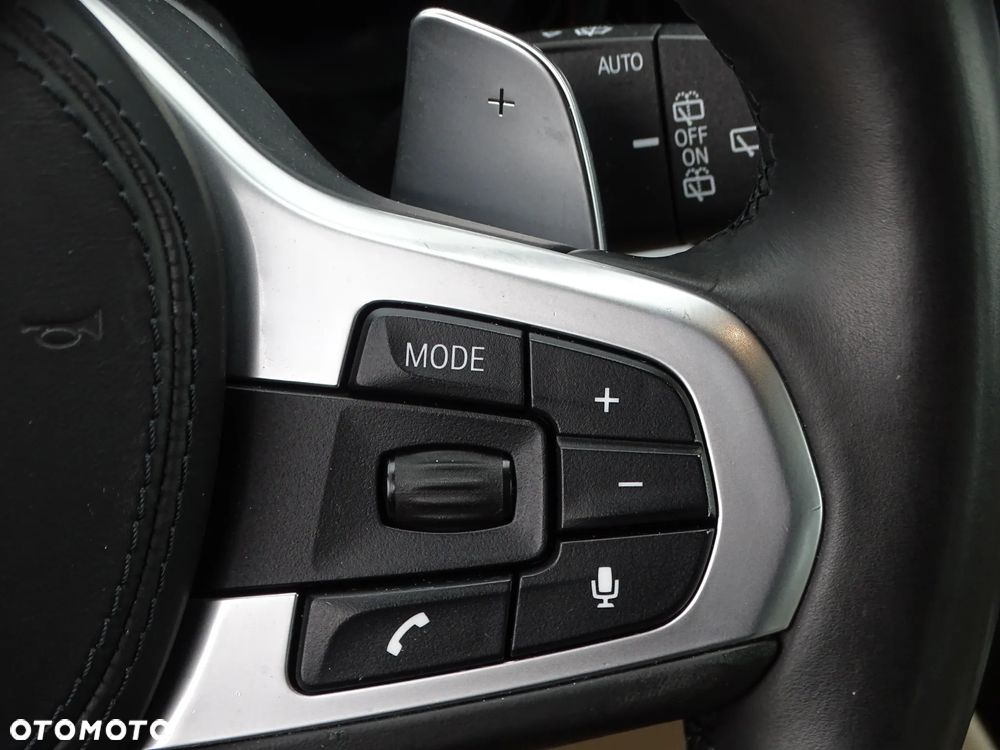 BMW Seria 5 530d xDrive M Sport sport - 19