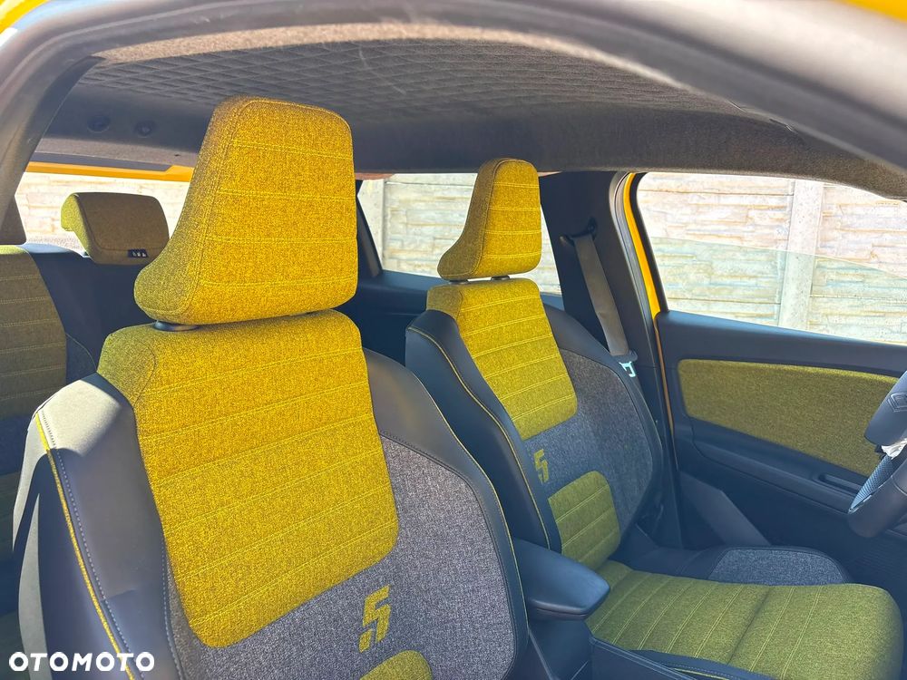 Renault 5 E-Tech Iconic Five 150 Comfort Range - 12