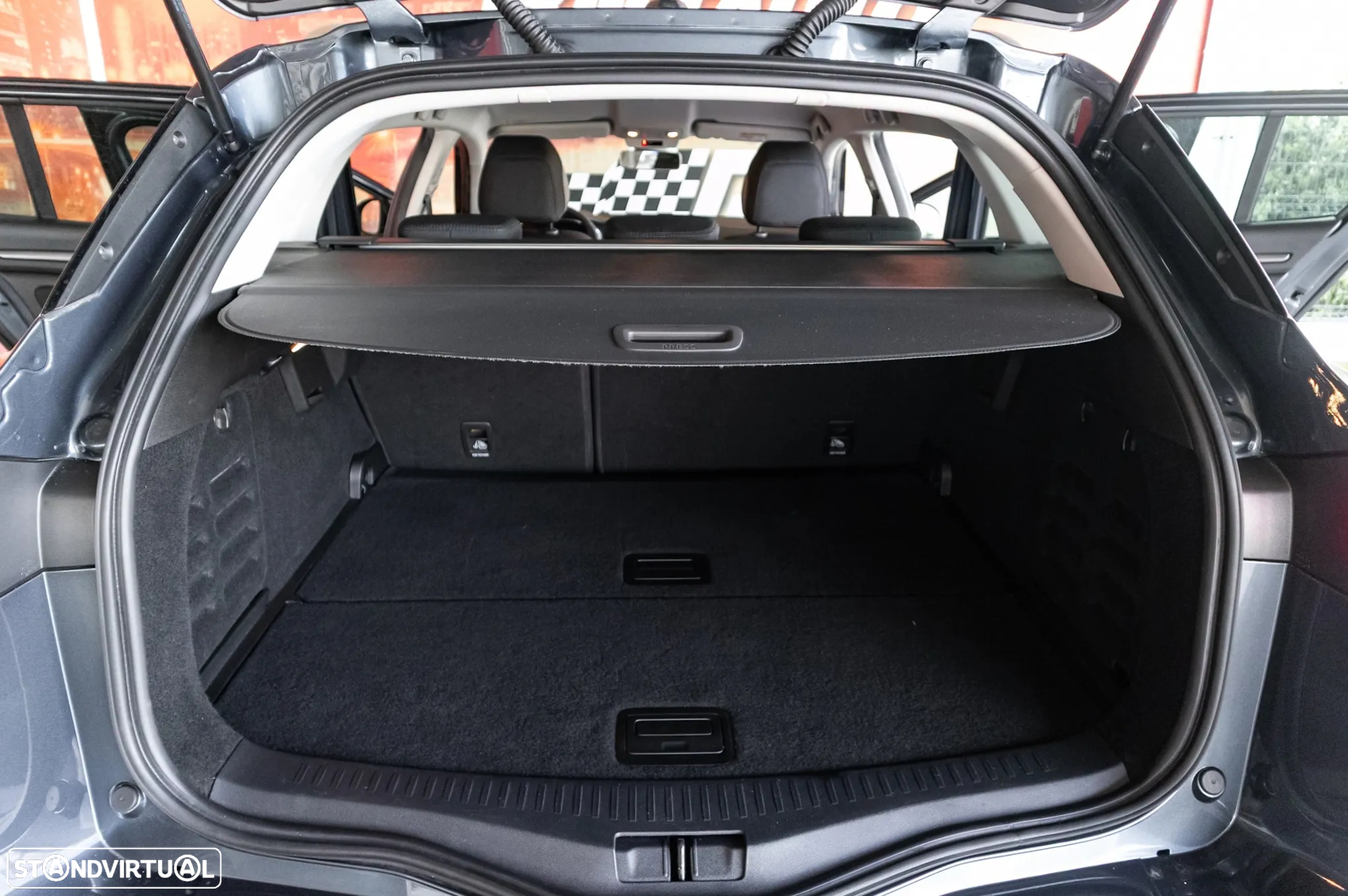 Renault Mégane Sport Tourer 1.5 Blue dCi Limited - 21