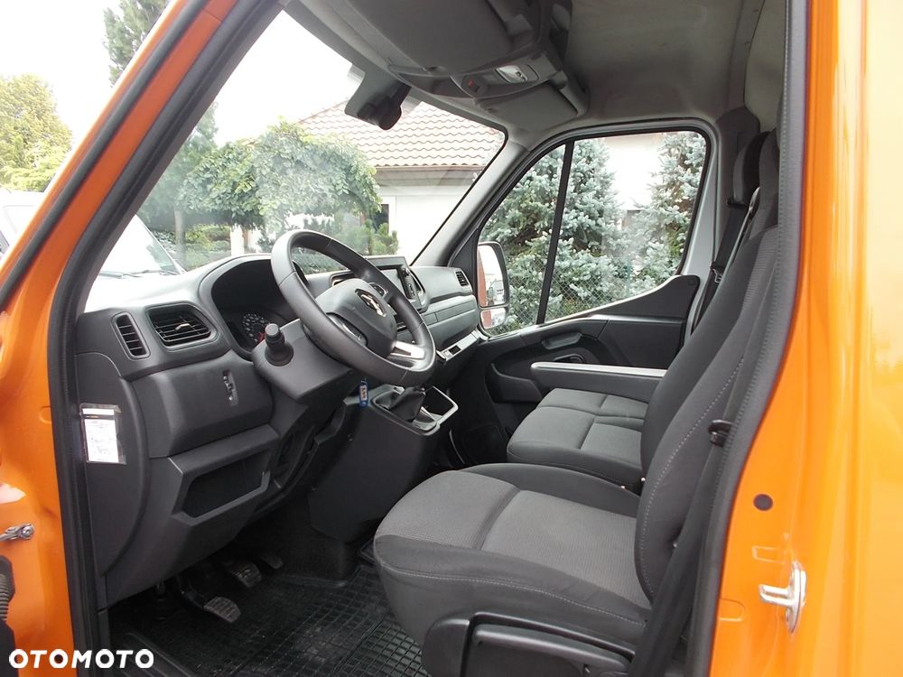 Renault Master - 30