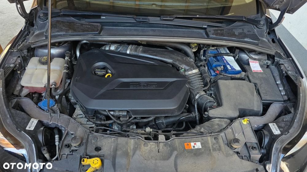 Ford Focus 1.6 EcoBoost Titanium - 16