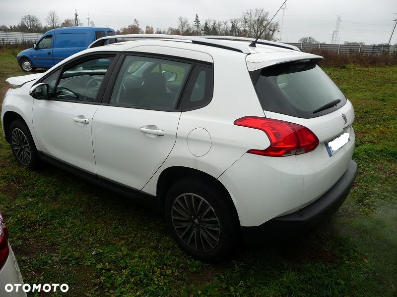 Peugeot 2008 PureTech 82 Allure - 6