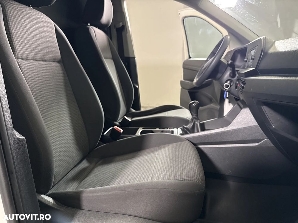 Volkswagen Caddy - 11
