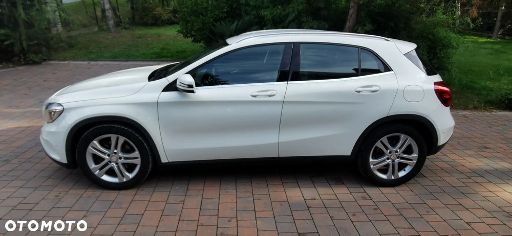 Mercedes-Benz GLA 250 4Matic 7G-DCT AMG Line - 7