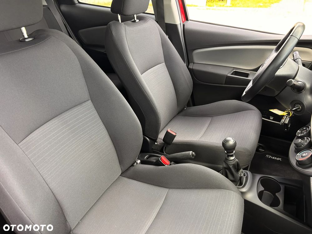Toyota Yaris 1.33 VVT-i - 15
