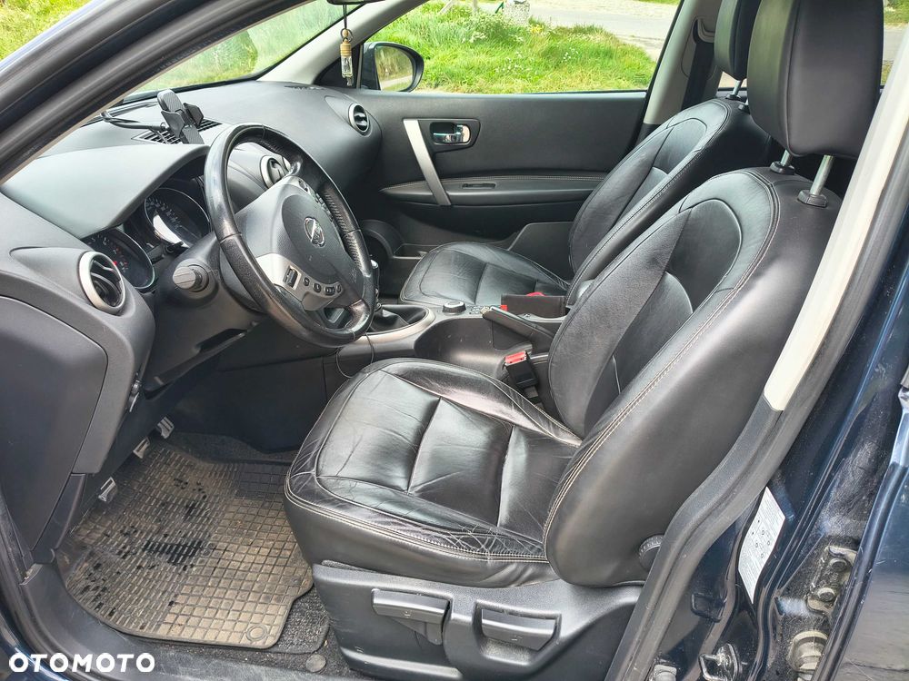Nissan Qashqai - 4