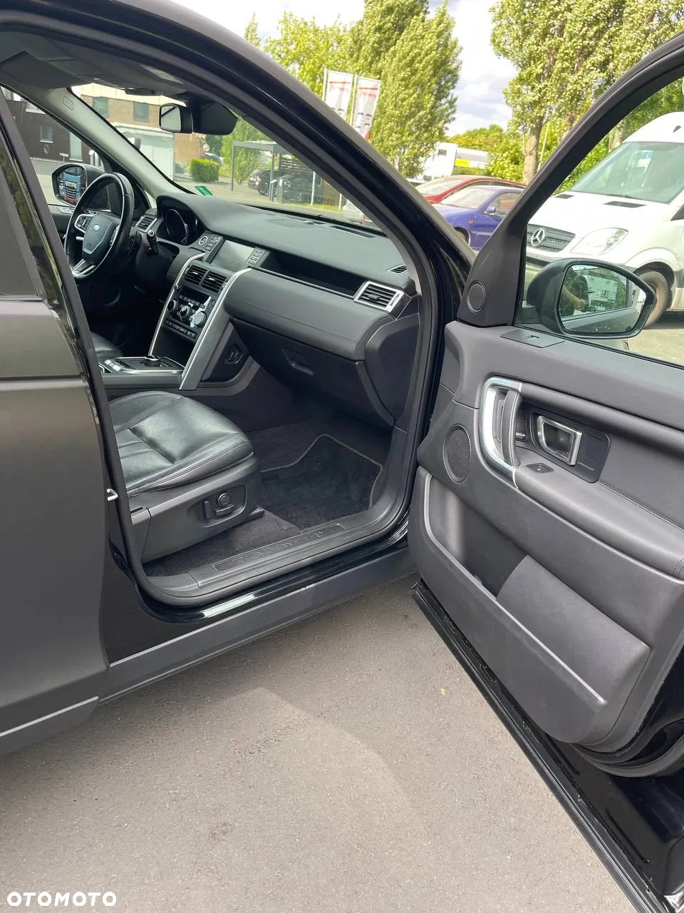 Land Rover Discovery Sport 2.0 TD4 HSE - 21