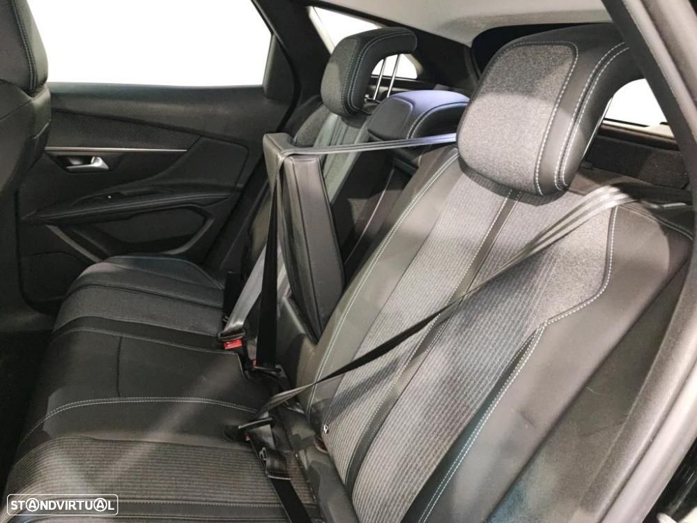 Peugeot 3008 - 5