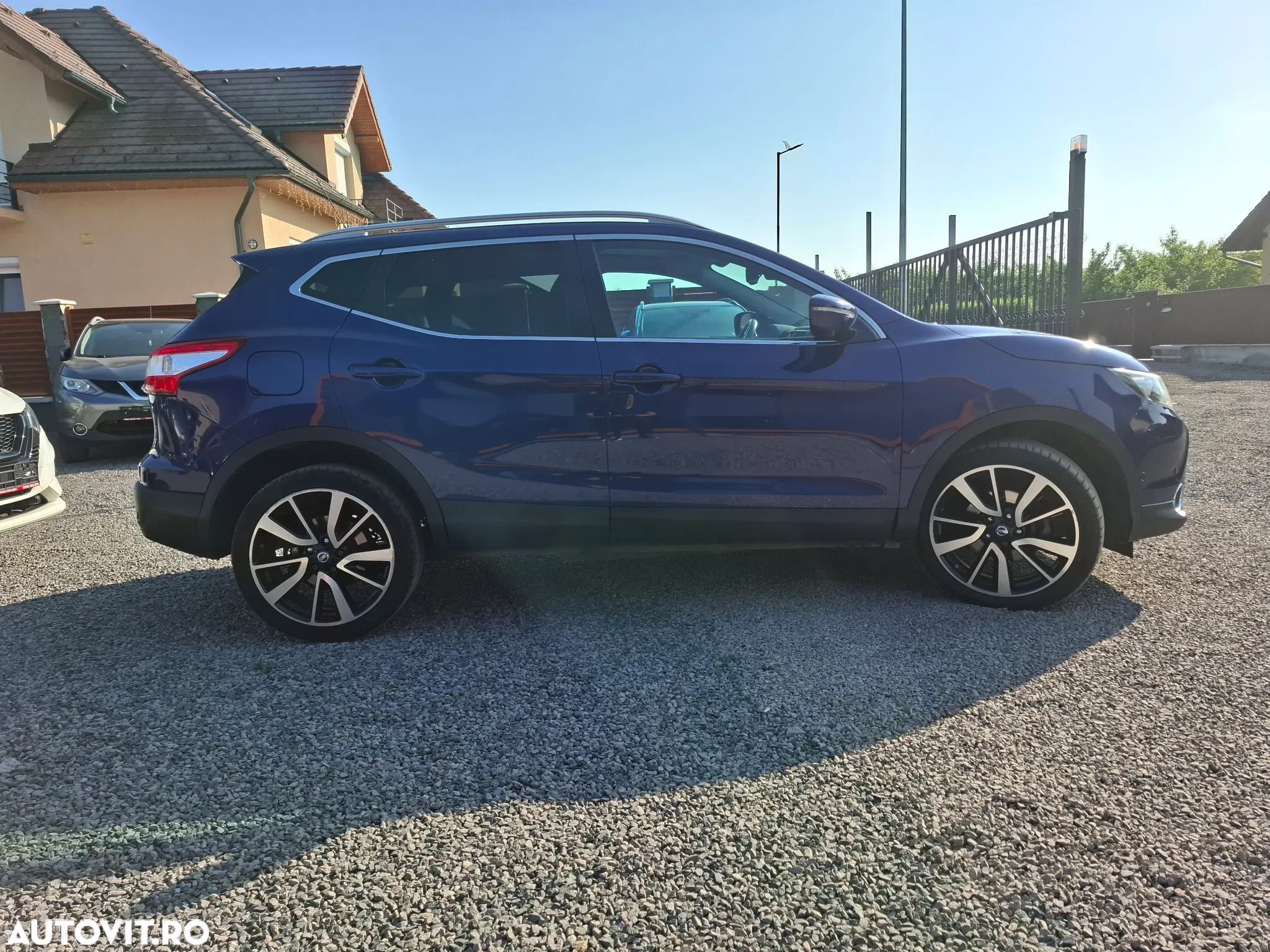 Nissan Qashqai 1.6 DCI DPF Start/Stop tekna - 14