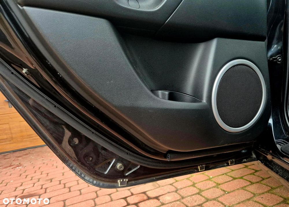 Mazda 3 1.6 Sport Active - 19