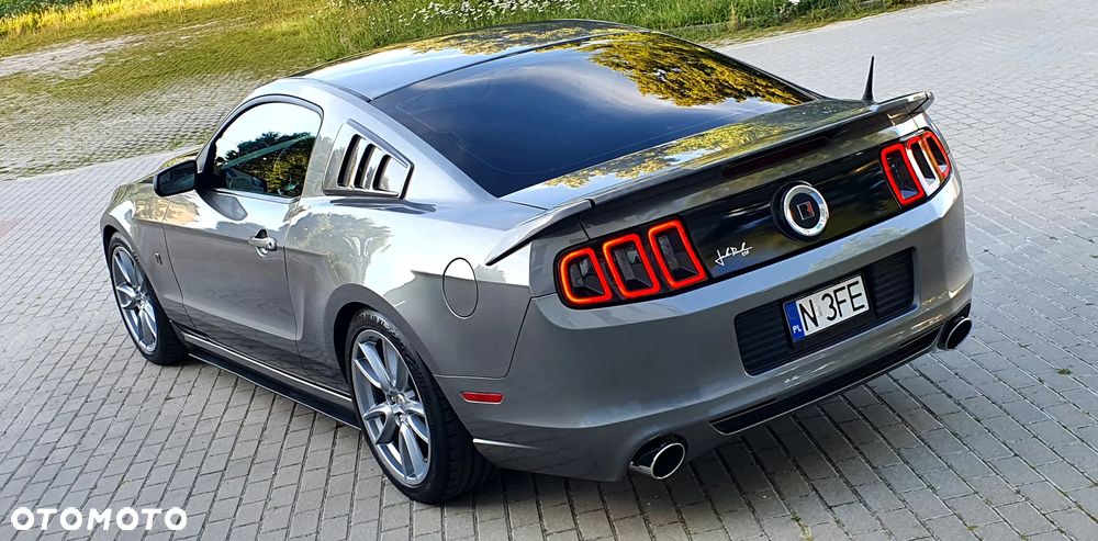 Ford Mustang 3.7 V6 Premium - 10