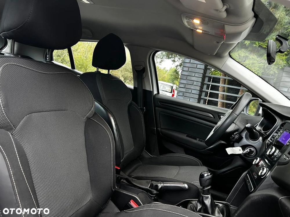 Renault Megane 1.5 Blue dCi Life - 8